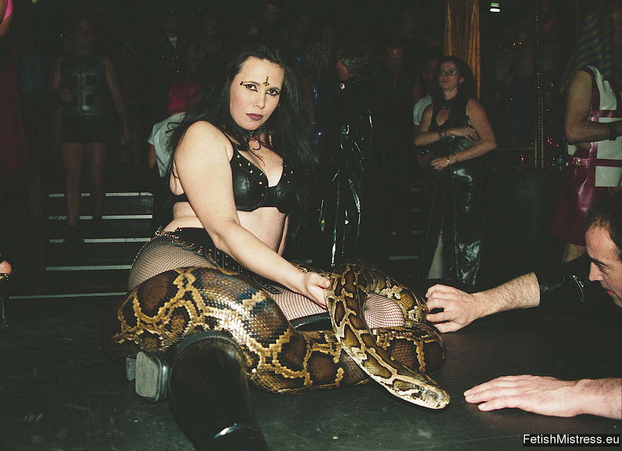 Fetish party