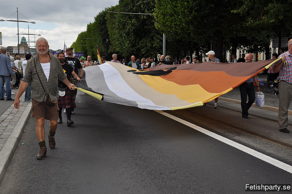 pride paraden stockholm 2010
