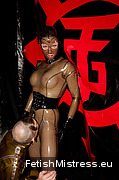 Torture Garden, Fetish party